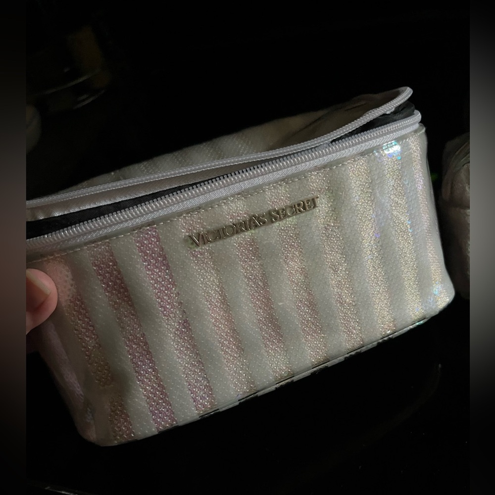 Victoria’s Secret Sequin Cosmetic Bag - Picture 2 of 4
